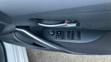 Toyota Corolla 1.8 VVT-i Hybrid Icon 5dr CVT Hybrid Estate